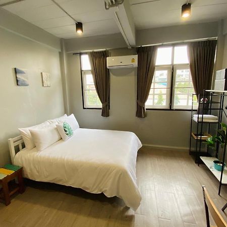 Bangpho Story Hostel Bangkok Ngoại thất bức ảnh
