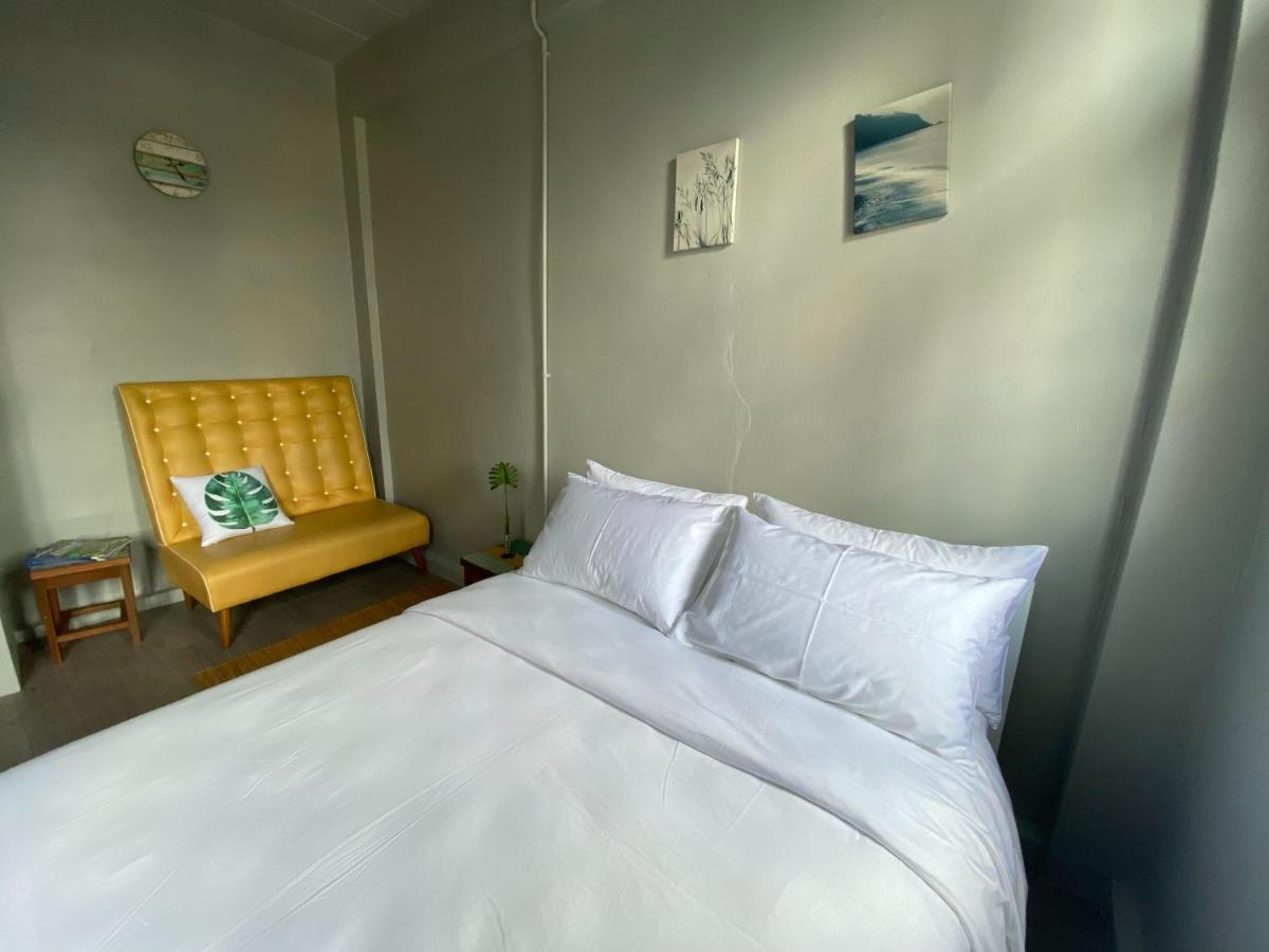 Bangpho Story Hostel Bangkok Ngoại thất bức ảnh