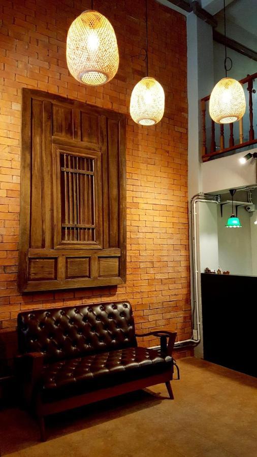 Bangpho Story Hostel Bangkok Ngoại thất bức ảnh