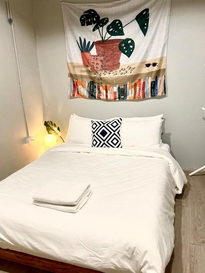 Bangpho Story Hostel Bangkok Ngoại thất bức ảnh